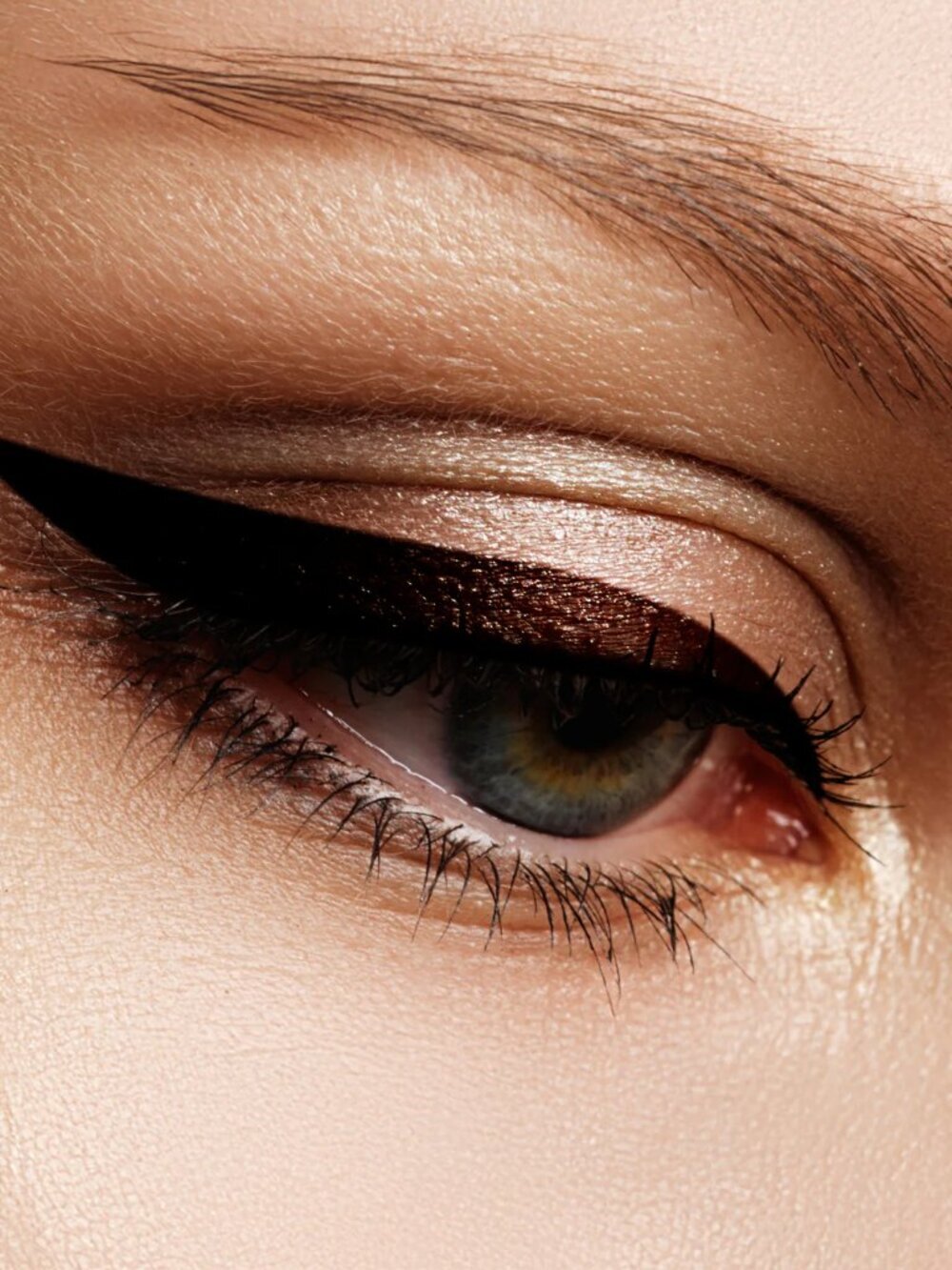 Bisha Brown Liquid Eye Liner